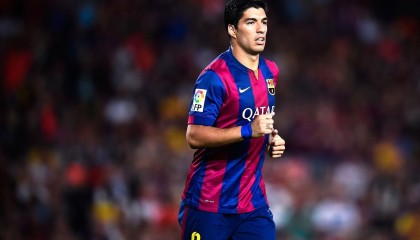 JIU YOU GAME-世界冲浪大赛首登中国海岸，海南站开幕，世界冲浪协会