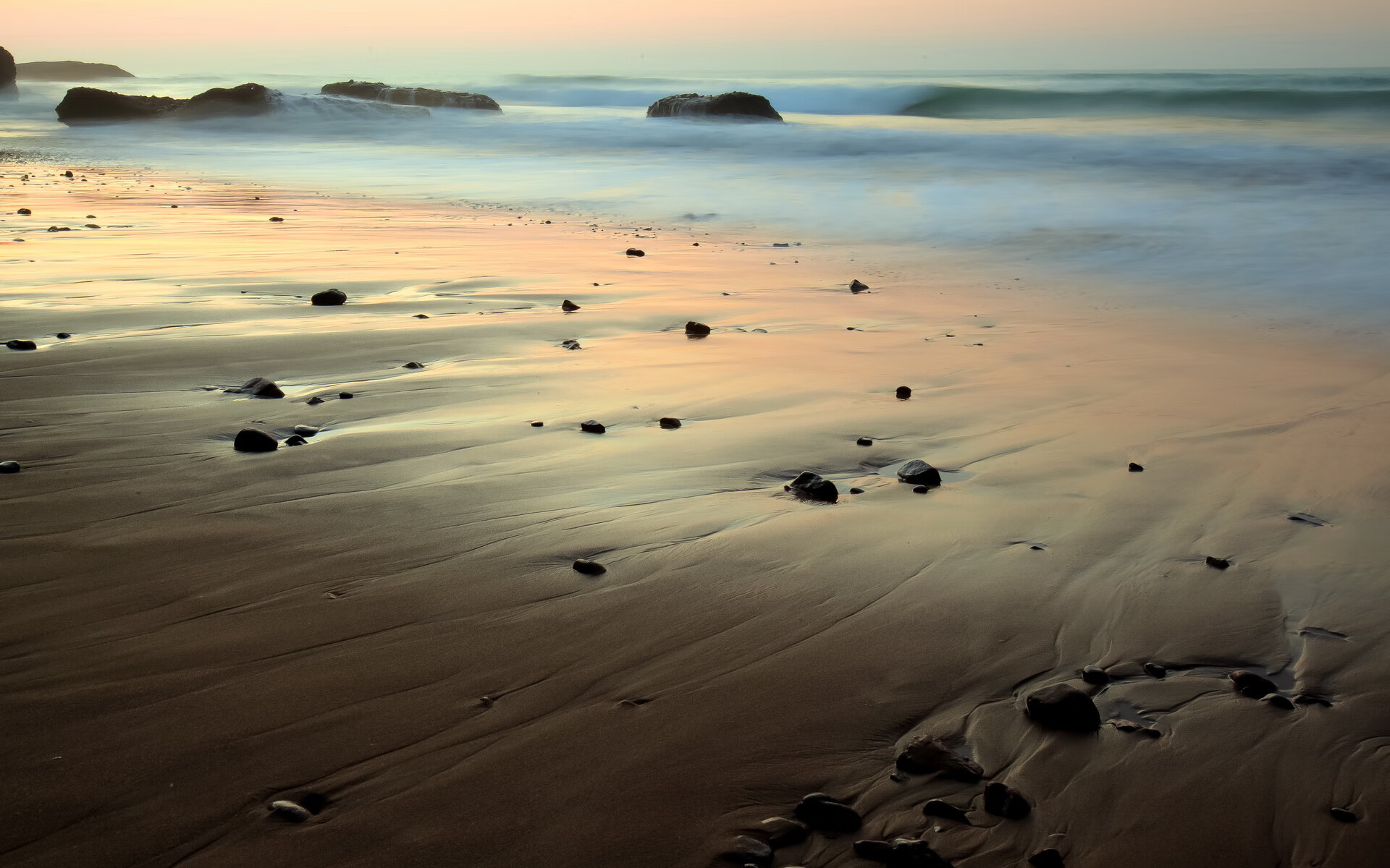 九游体育网页入口-奥预赛中国女足战平 球迷支持球队努力,中国女足奥预赛第一阶段