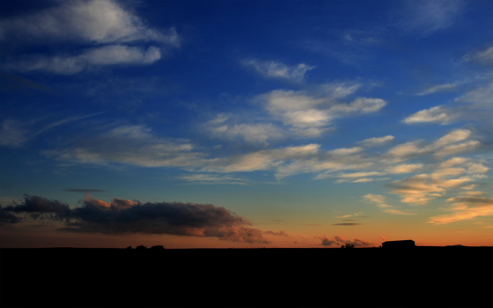 九游体育线上-恩多耶-布鲁阿尔男子200米仰泳决赛表现亮眼，男子200米仰泳全国纪录