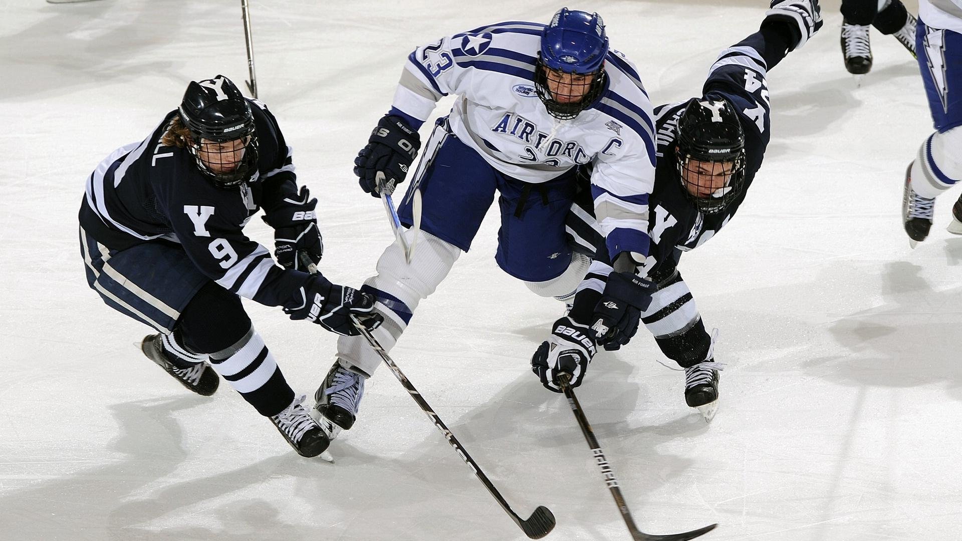中国瑜伽品牌与国际知名品牌合作推出新产品,国内五大瑜伽馆知名品牌