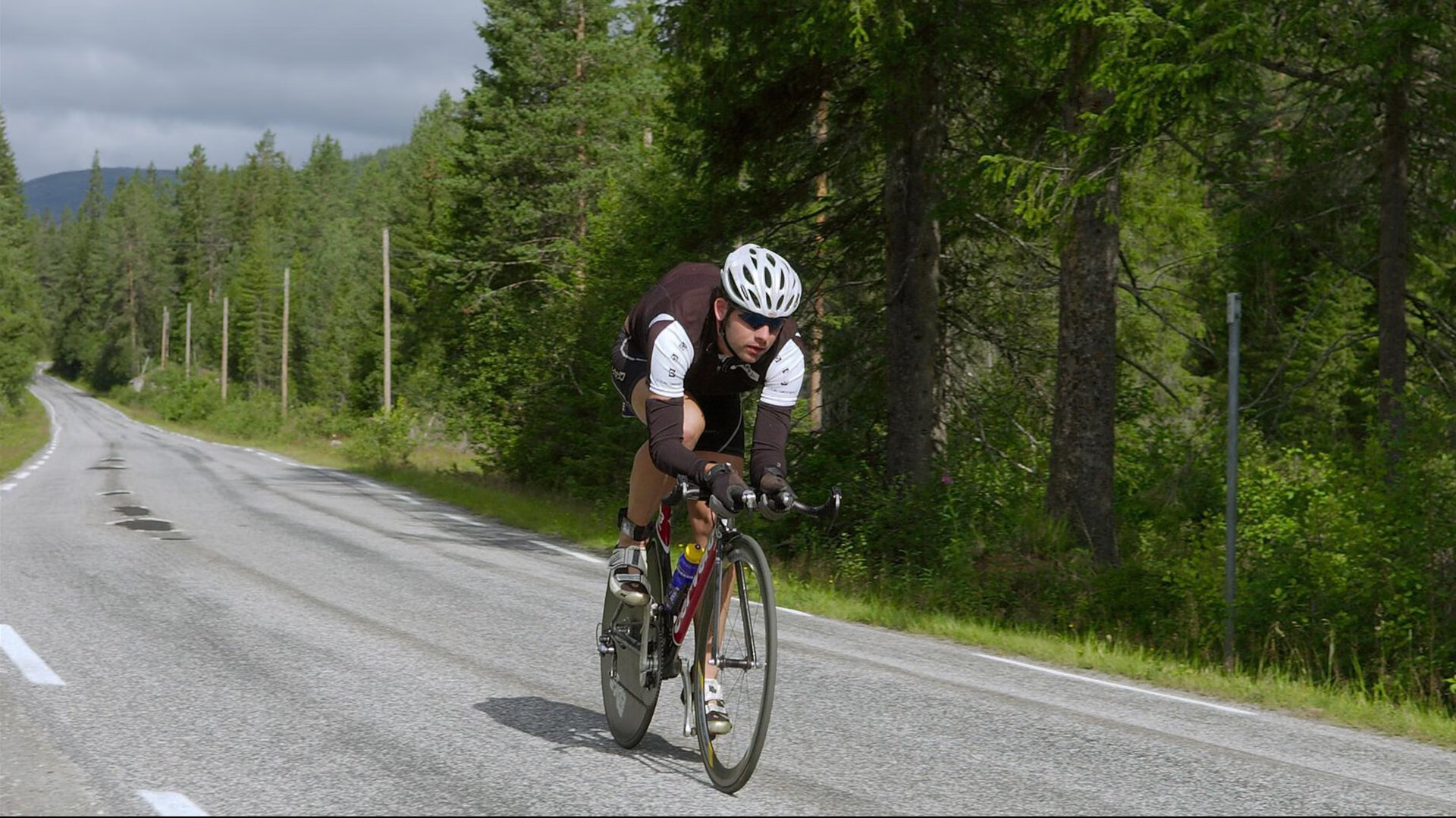 勇士球员牵头创建“篮球梦想基金会”，支持边远地区，勇士队追梦是谁